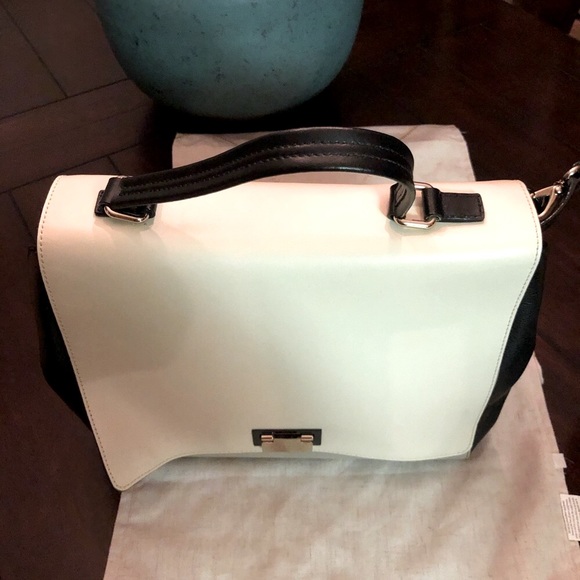 Kate Spade - Picture 5 of 7